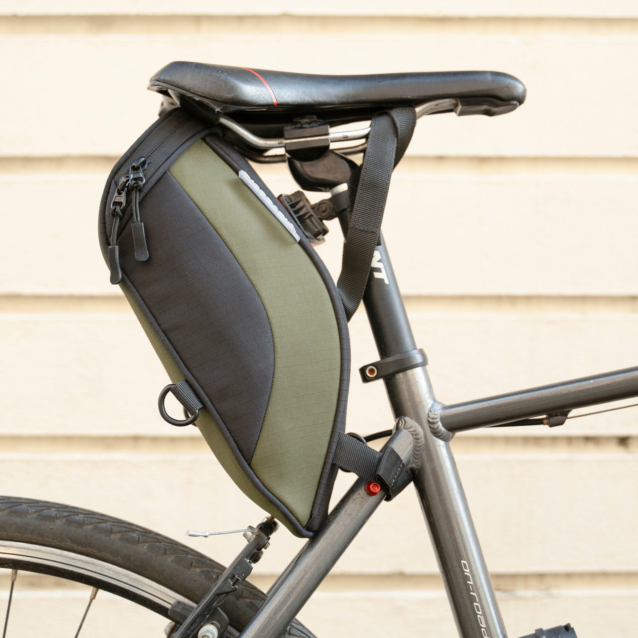 HANDLE BAR BAG
